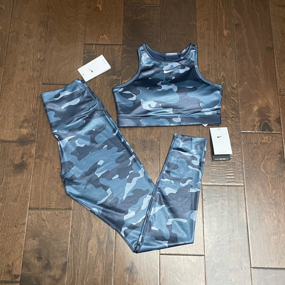 Super Sexy Women’s Nike Dri-Fit Sports Bra and Leggings Bundle, NWT